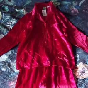 DEADSTOCK Vintage Mary Green 100% Silk Pajamas